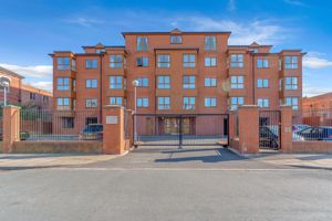 Photo 21- click for photo gallery